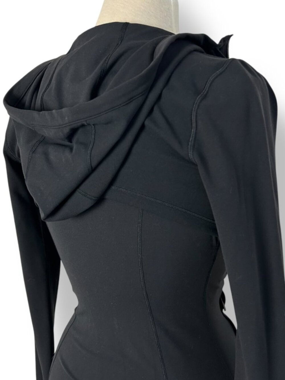 Lululemon Women's Define Hooded Nulu Jacket Black Full Zip Pockets Slim Fit Sz 2 - Picture 6 of 11